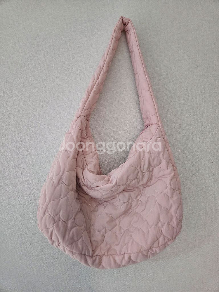 연핑크 하트 누빔 패딩백--0