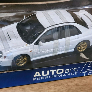 오토아트 임프레자 sti 화이트 1:18 다이케스트