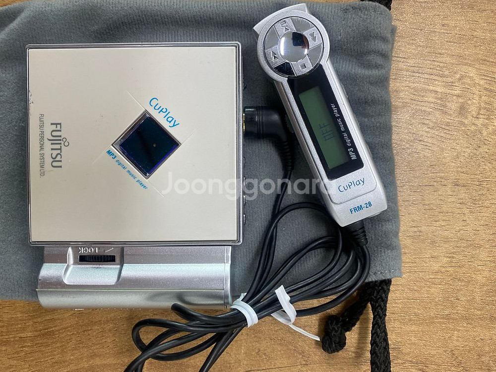 후지쯔 휴대용 MP3 플레이어 FMP322MU 정크품--0