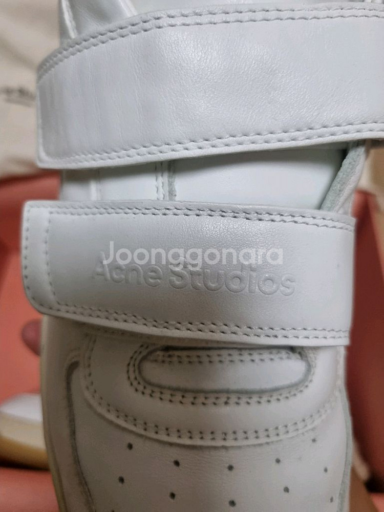 아크네스튜디오 메탈이모지 스니커즈 42--5