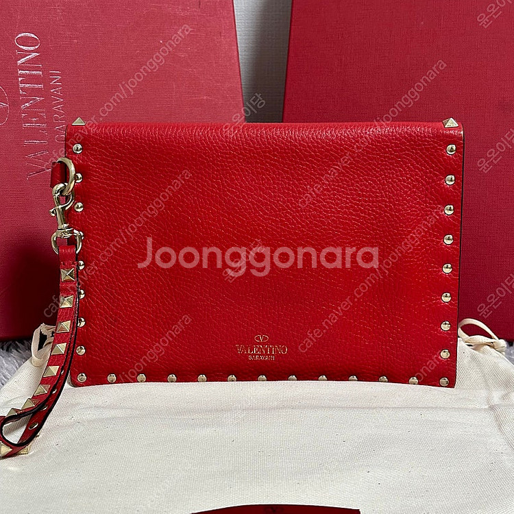 [풀구성] 발렌티노 락스터드 클러치--1