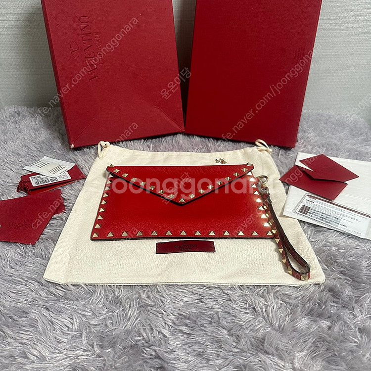 [풀구성] 발렌티노 락스터드 클러치--9