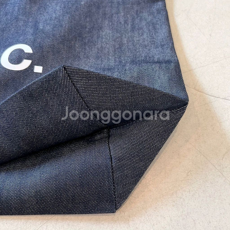 APC 니논 데님 토트백--4