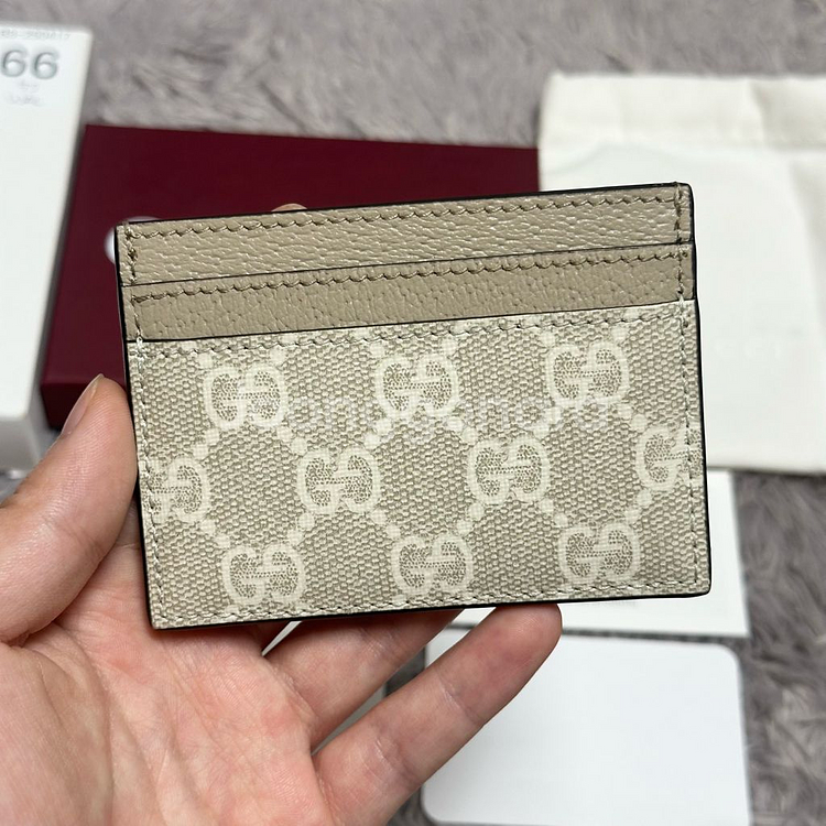 [미사용/새상품] 구찌 GG 오피디아 카드지갑 베이지--1