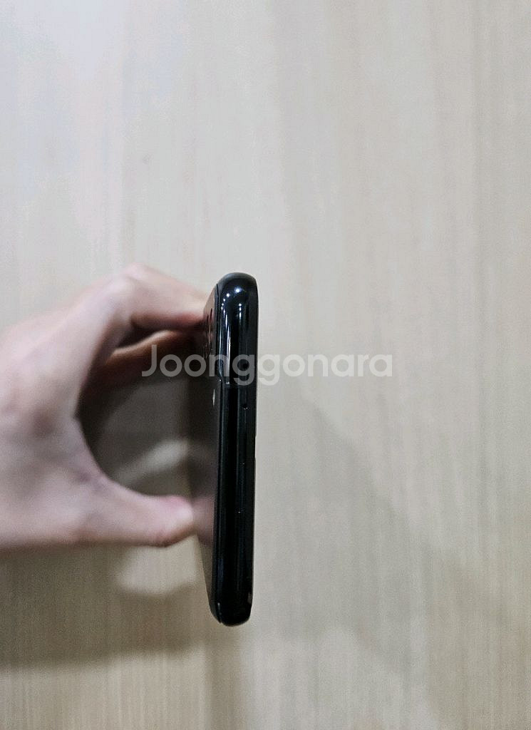 갤럭시 S21플러스 블랙 256G 상태좋아요--3