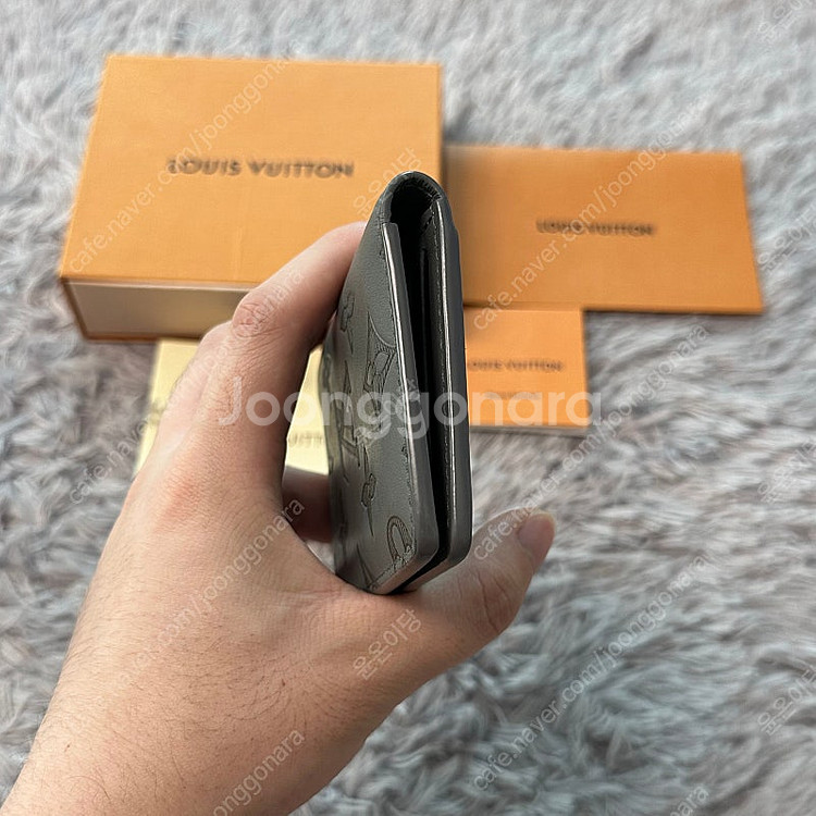 [풀구성] 루이비통 쉐도우 오거나이저 카드지갑 그레이--3