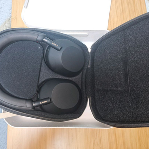 소니 WH-1000XM5 그레이