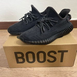 아디다스 이지부스트 350 V2 블랙 260size