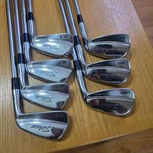 타이틀리스트 716MB 4~P 7아이언 (다골 AMT S200)