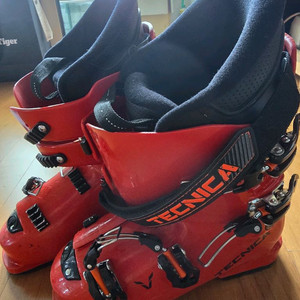 테크니카 스키부츠 250~255