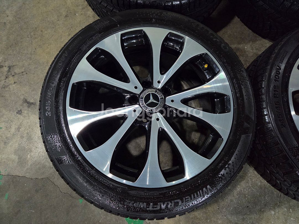 벤츠 W213 E클래스 18인치휠 윈터타이어--1