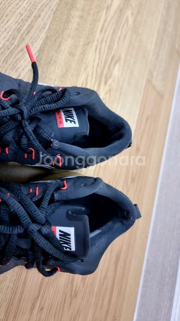 나이키 에어맥스 남성용 운동화250 팝니다.--5