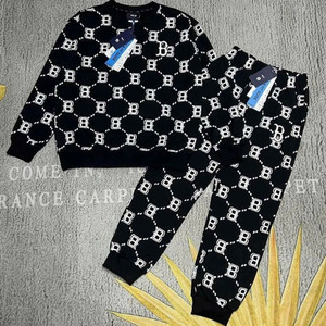 버버리 키즈 로고 패턴 상하복 세트