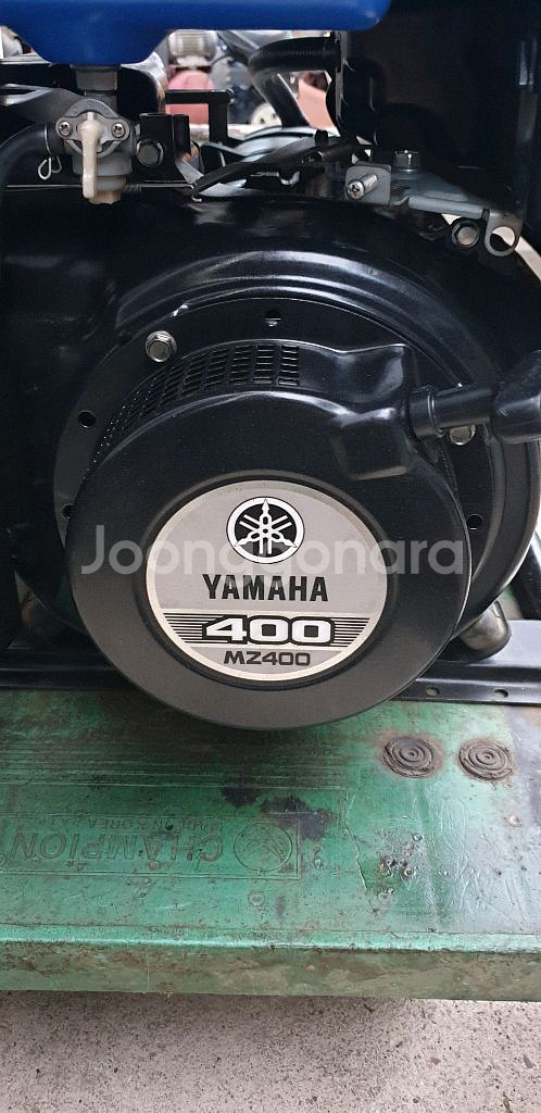 야마하 8키로 발전기 팝니다.--3