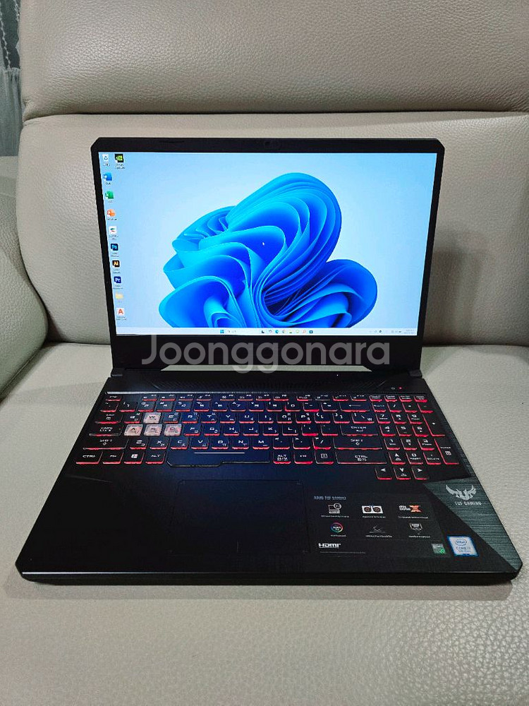 15인치 i7 고성능 게이밍 노트북(램16GB,1.25TB,새배터리)--8