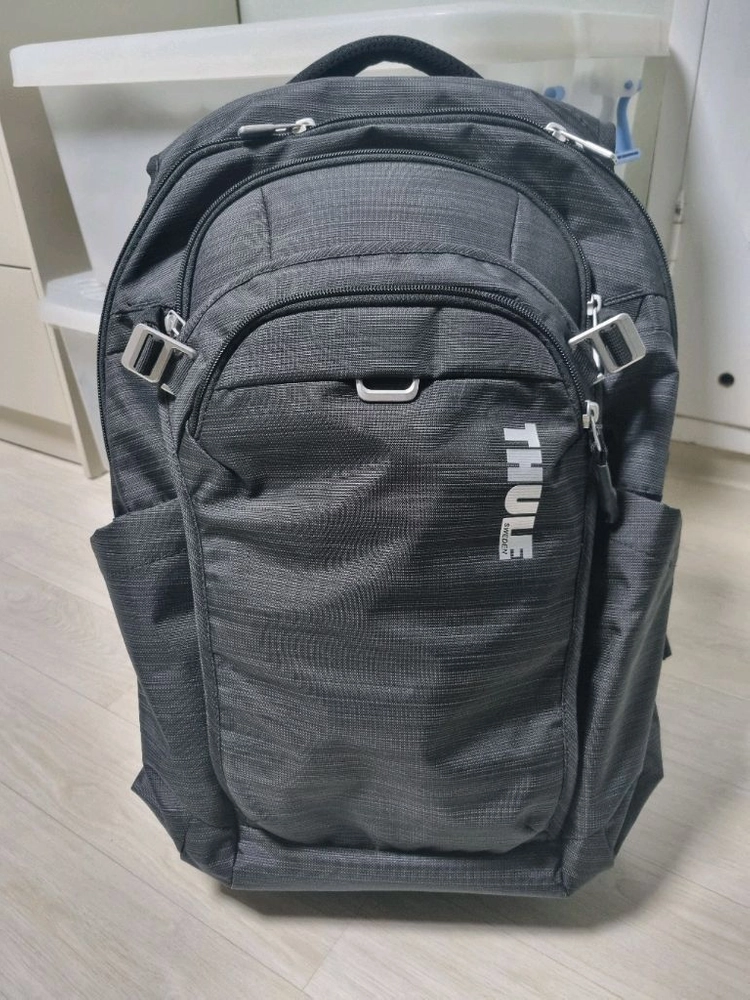 툴레 컨스트럭트 백팩 24L 블랙 - 안심되는 중고거래
