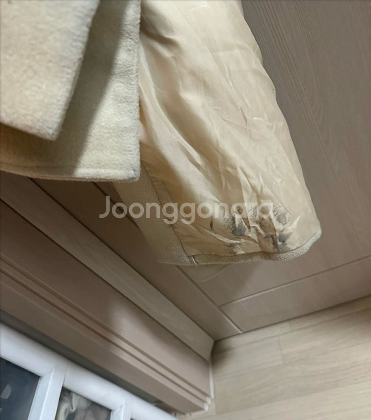 옷장정리| 오버핏 허리끈 메이썸 싱글 버터색롱코트--9