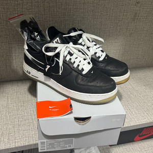 나이키 에어포스1 07 ck qs 콜린 캐퍼닉 260