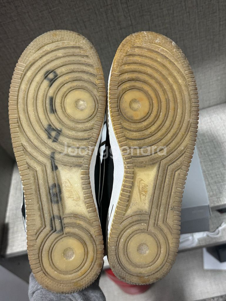 나이키 에어포스1 07 ck qs 콜린 캐퍼닉 260--2