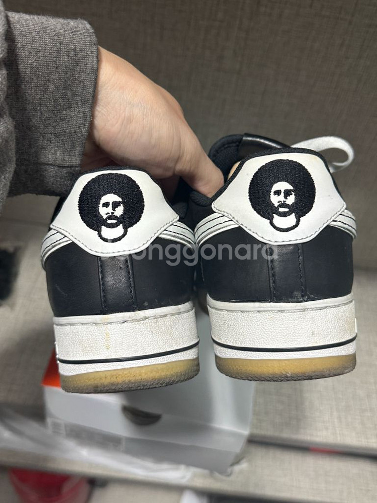 나이키 에어포스1 07 ck qs 콜린 캐퍼닉 260--1