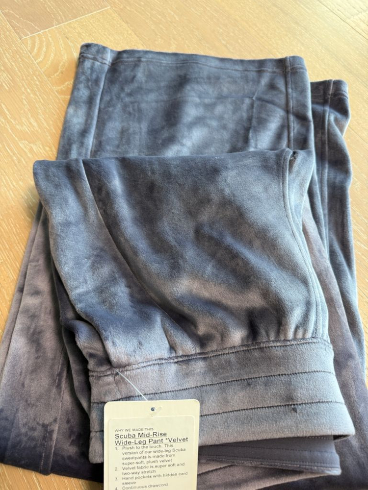 룰루레몬 스쿠바 미드라이즈 와이드레그 벨벳 팬츠 6--4