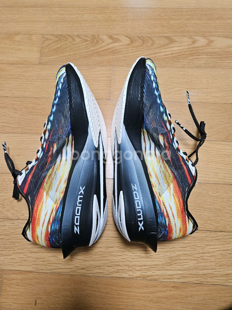 베이퍼플라이4 270사이즈--1