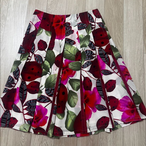 에스까다 ESCADA 실크 100% 스커트 36