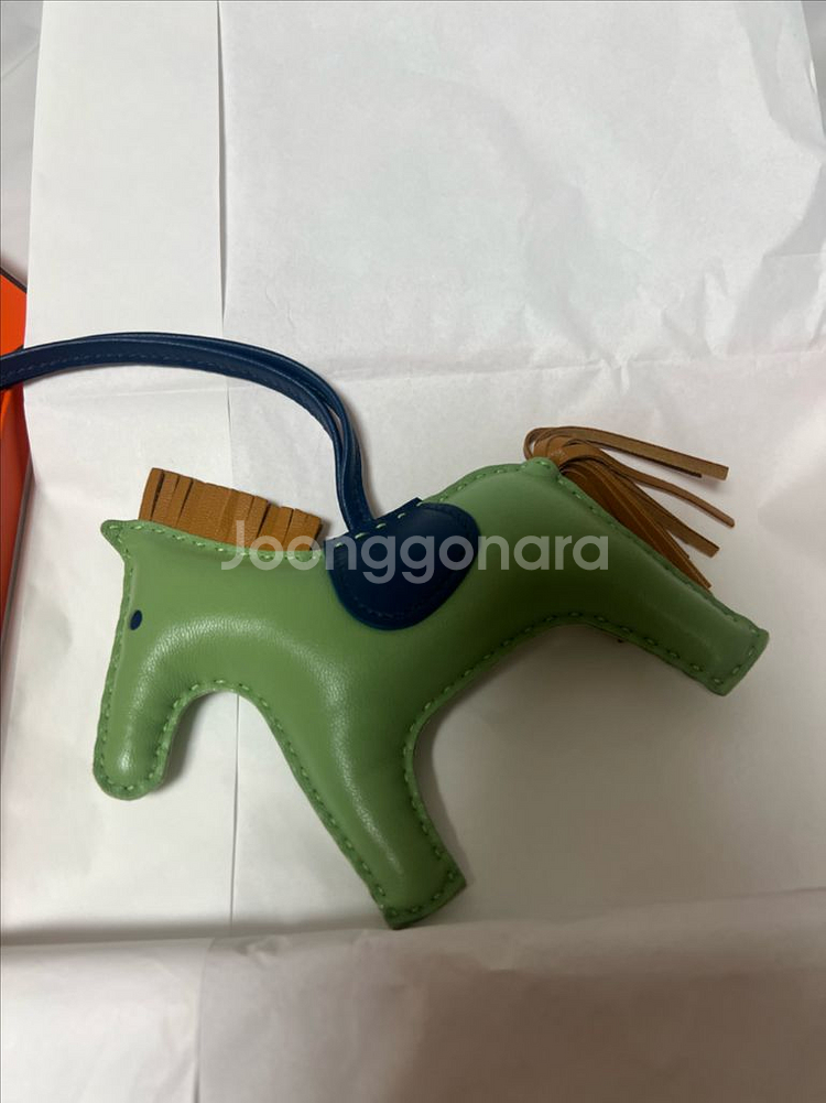 에르메스 로데오 백참 PM사이즈--1