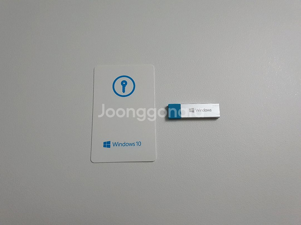 Windows 10 설치용 USB 드라이브 + 제품키--0