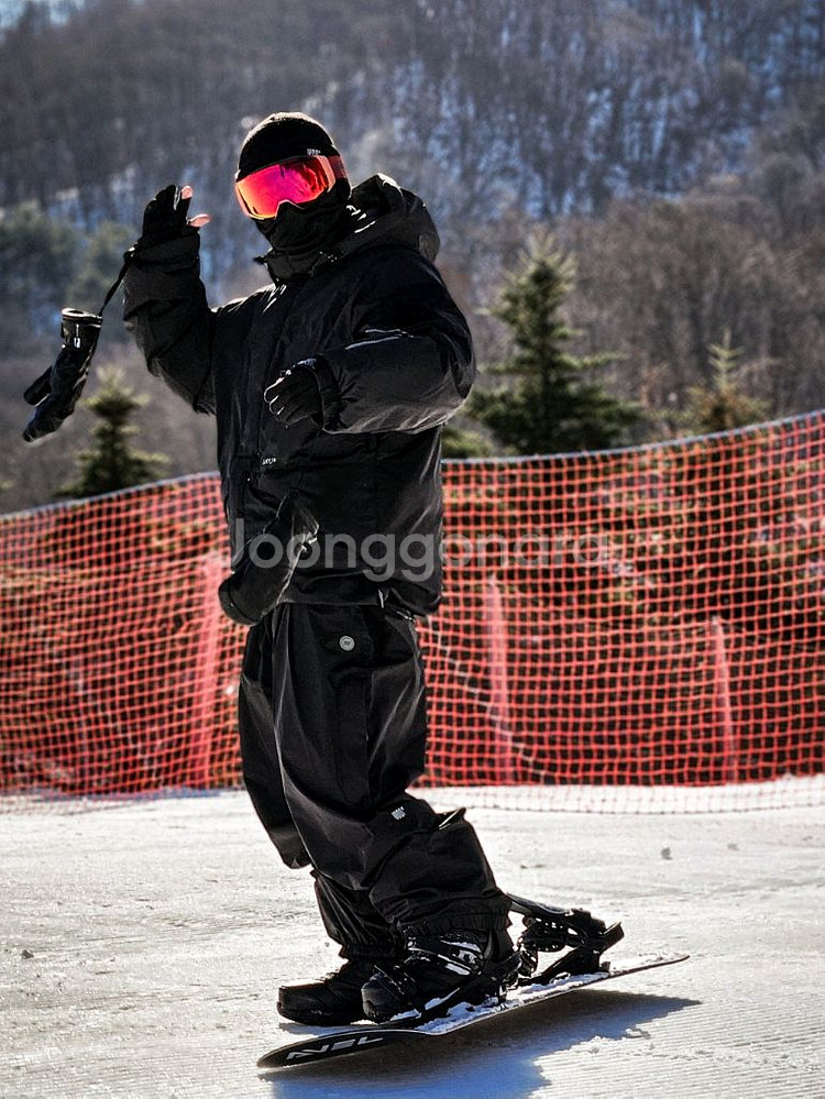 24/25 어스투 보드복 세트--1