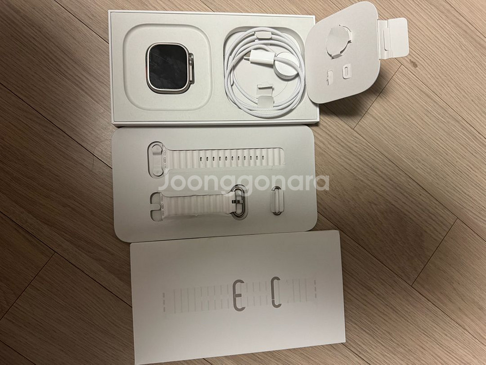 애플워치 울트라 2 49mm 티타늄 풀박스+애플케어플러스--0