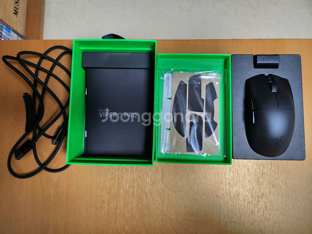 방금 도착 바이퍼 V3 PRO 무선 게이밍 마우스 바브삼--1