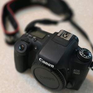 캐논 dslr 카메라 EOS760D 렌즈 EF-S 18-55, EF 50.8 일괄 판매합니다