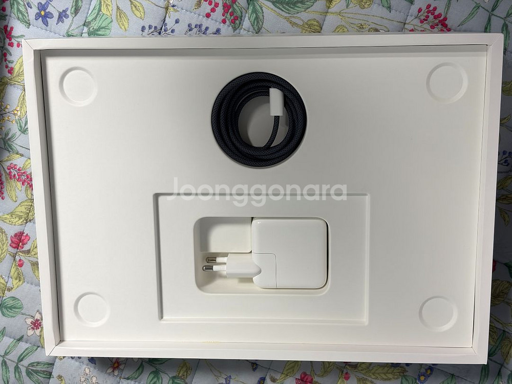 맥북에어 M2 13인치 8cpu, 10gpu, 24g ram, 512g ssd 정품풀박스 애플케어--3