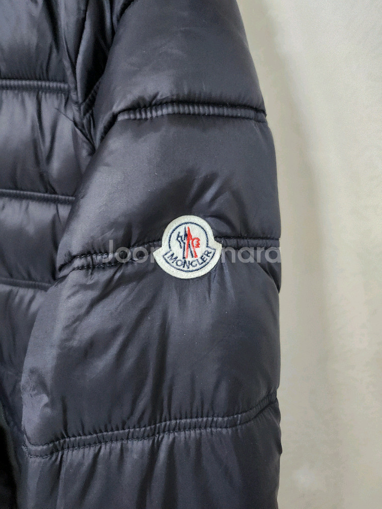 정품 몽클레어 남여공용 내피 패딩 점퍼 95ㅡ100사이즈--2