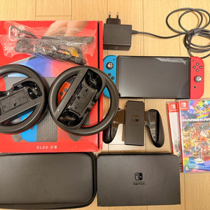 닌텐도 스위치 OLED 레드 + 스티어링휠 세트