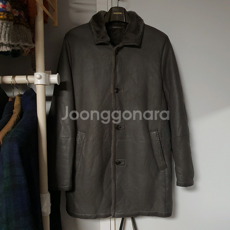 [105] 마에스트로 가죽 무스탕 코트 (양가죽)--1