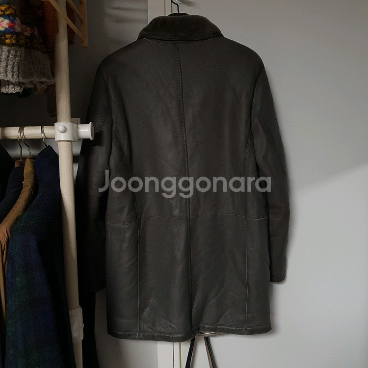 [105] 마에스트로 가죽 무스탕 코트 (양가죽)--2