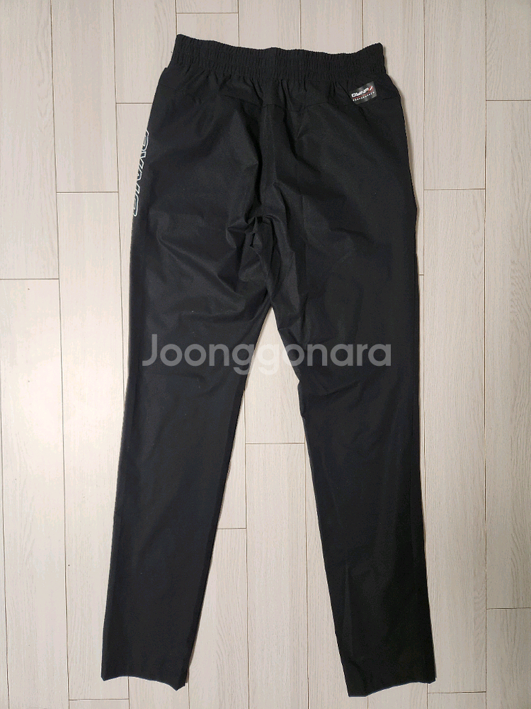 다이나핏 하이퍼 트레이닝 팬츠s(새상품급)다이나핏 하이퍼 트레이닝 바지입니다. 블랙 색상으로, 허리에는 밴딩 처리가--13