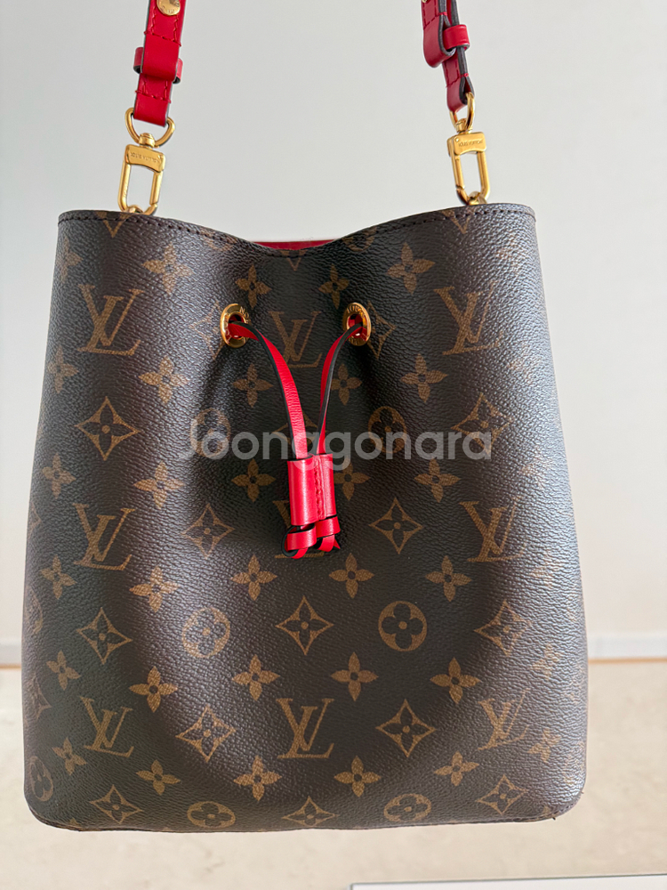 (마지막 가격내림) 루이비통 모노그램 네오노에 버킷백--0