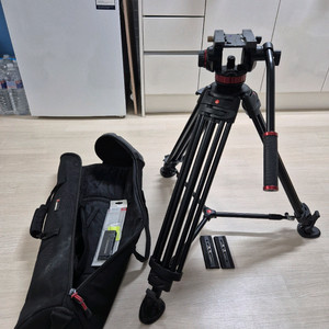 맨프로토 MVH502A 헤드 + 546B 삼각대