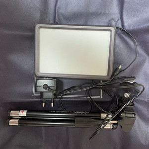 유쾌한 생각 룩스패드 Luxpad 22 LED 조명