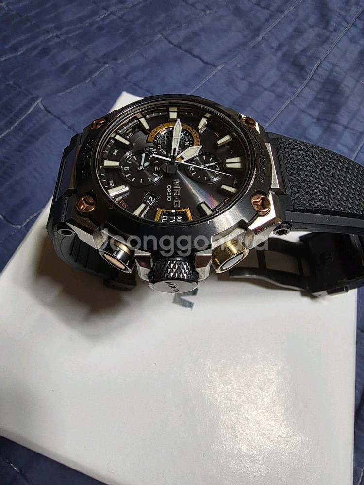 지샥 MRG-G2000R 쿼츠 모델 박스 풀셋으로 판매합니다. 손목둘레 16.5센치미터 까지 가능 합니다.생활기스--7