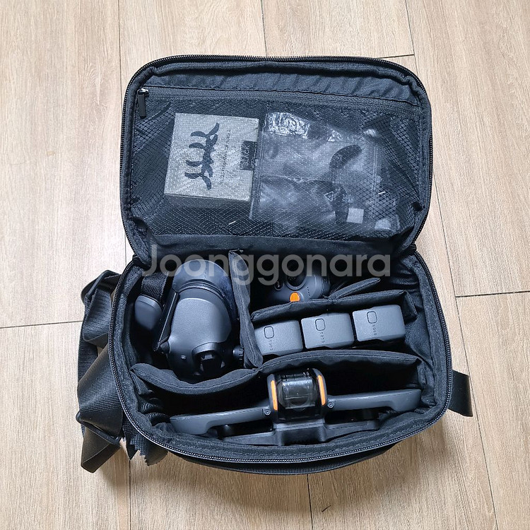 dji 아바타2 플라이 모어콤보 팝니다--1