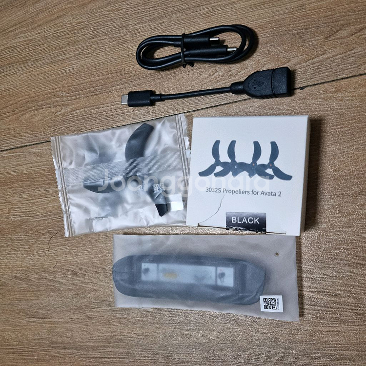 dji 아바타2 플라이 모어콤보 팝니다--2