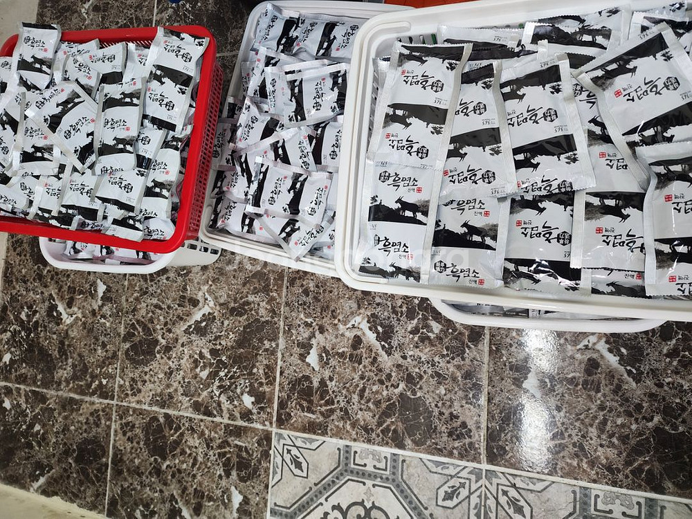 건강원에서 내린 녹용흑염소진액 흑염소즙--5