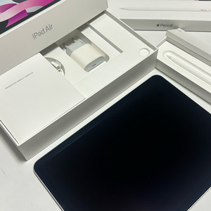 아이패드 에어4 64gb wifi 실버(+충전 어댑터), 애플펜슬 2세대