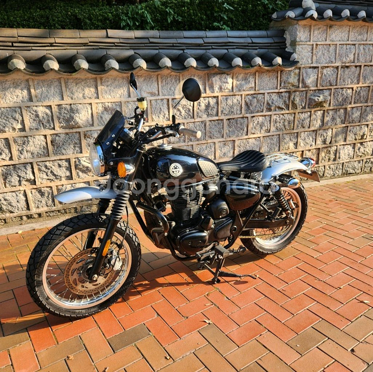 임페리알레400 스크램블러 커스텀--2