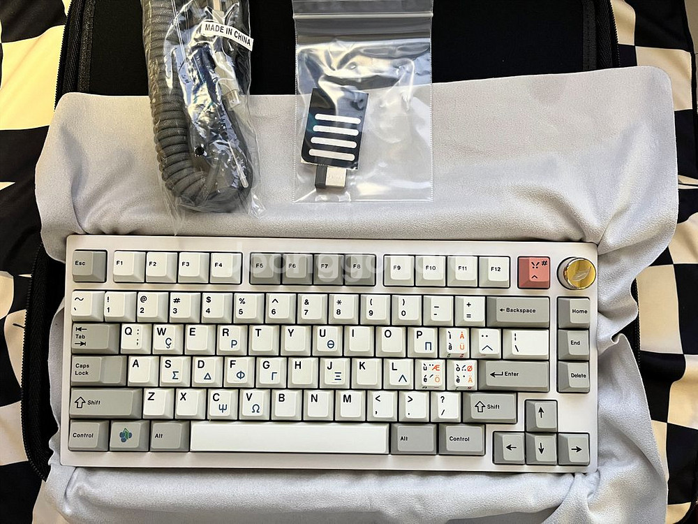QK75 커스텀 키보드 완세트 판매--2