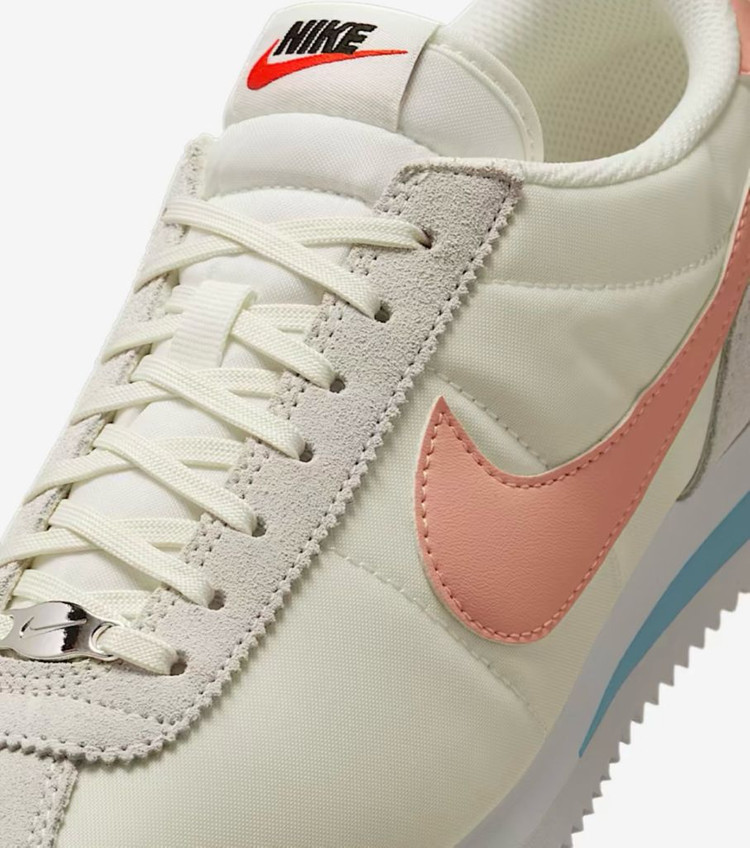 [235 240 245] 나이키 우먼스 코르테즈 나일론 운동화--5